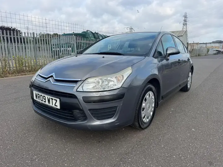 Citroen C4 2009 photo 3