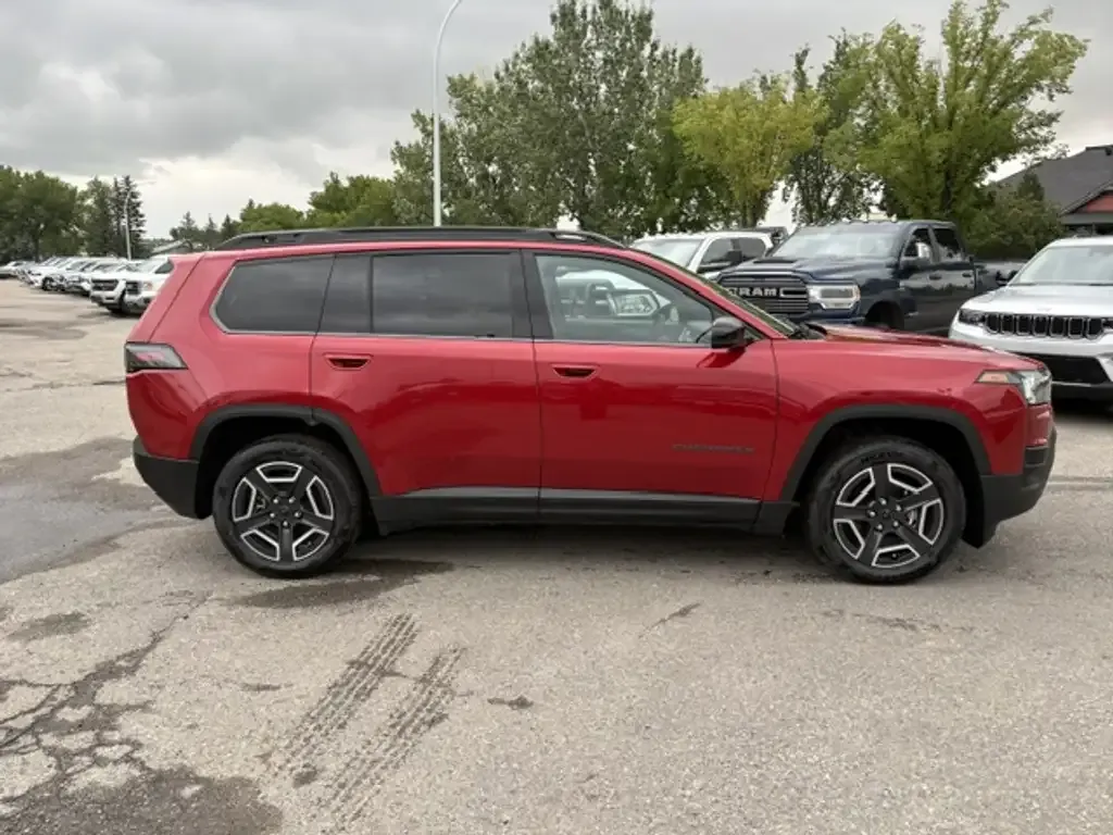 Jeep Cherokee 2026 photo 3
