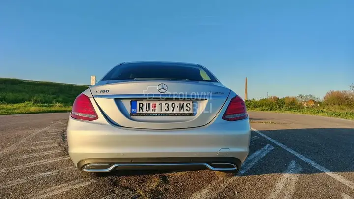 Mercedes-Benz C180 2014 photo 4