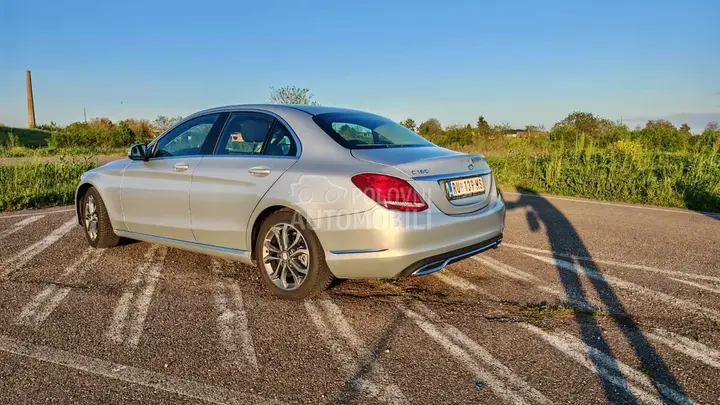Mercedes-Benz C180 2014 photo 3