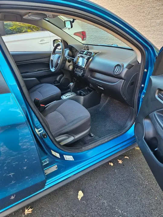 Mitsubishi Mirage 2020 photo 3