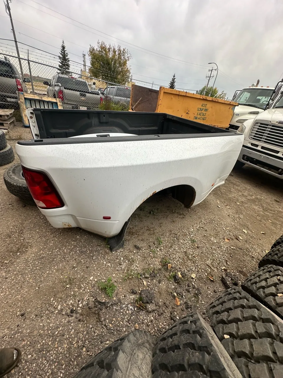 Dodge Ram 3500 2013 photo 3