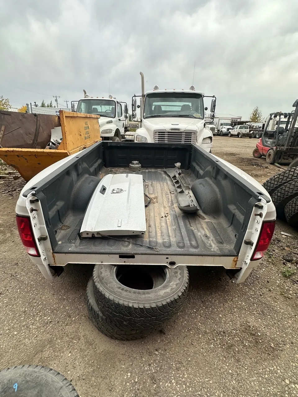 Dodge Ram 3500 2013 photo 4