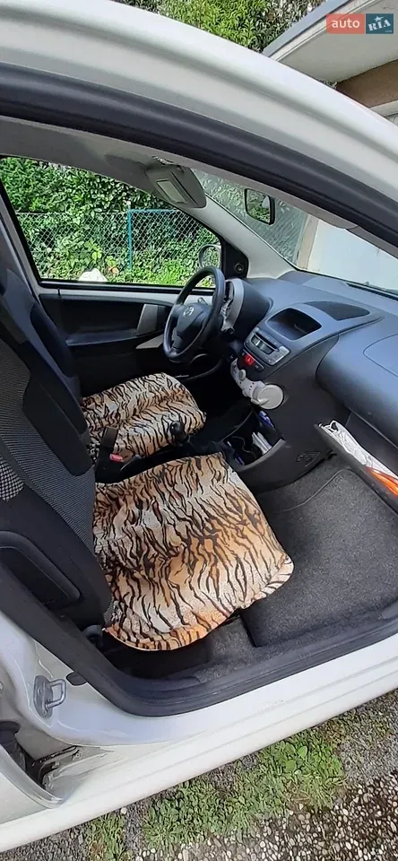 Toyota Aygo 2012 photo 4