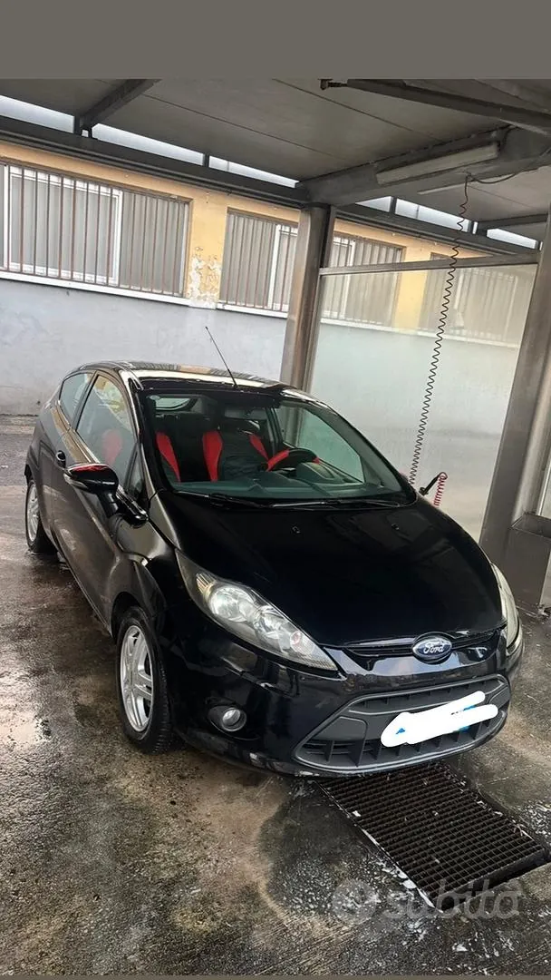 Ford Fiesta 2010 photo 4