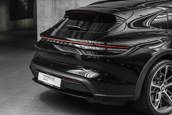 Porsche Taycan 2023 photo 5