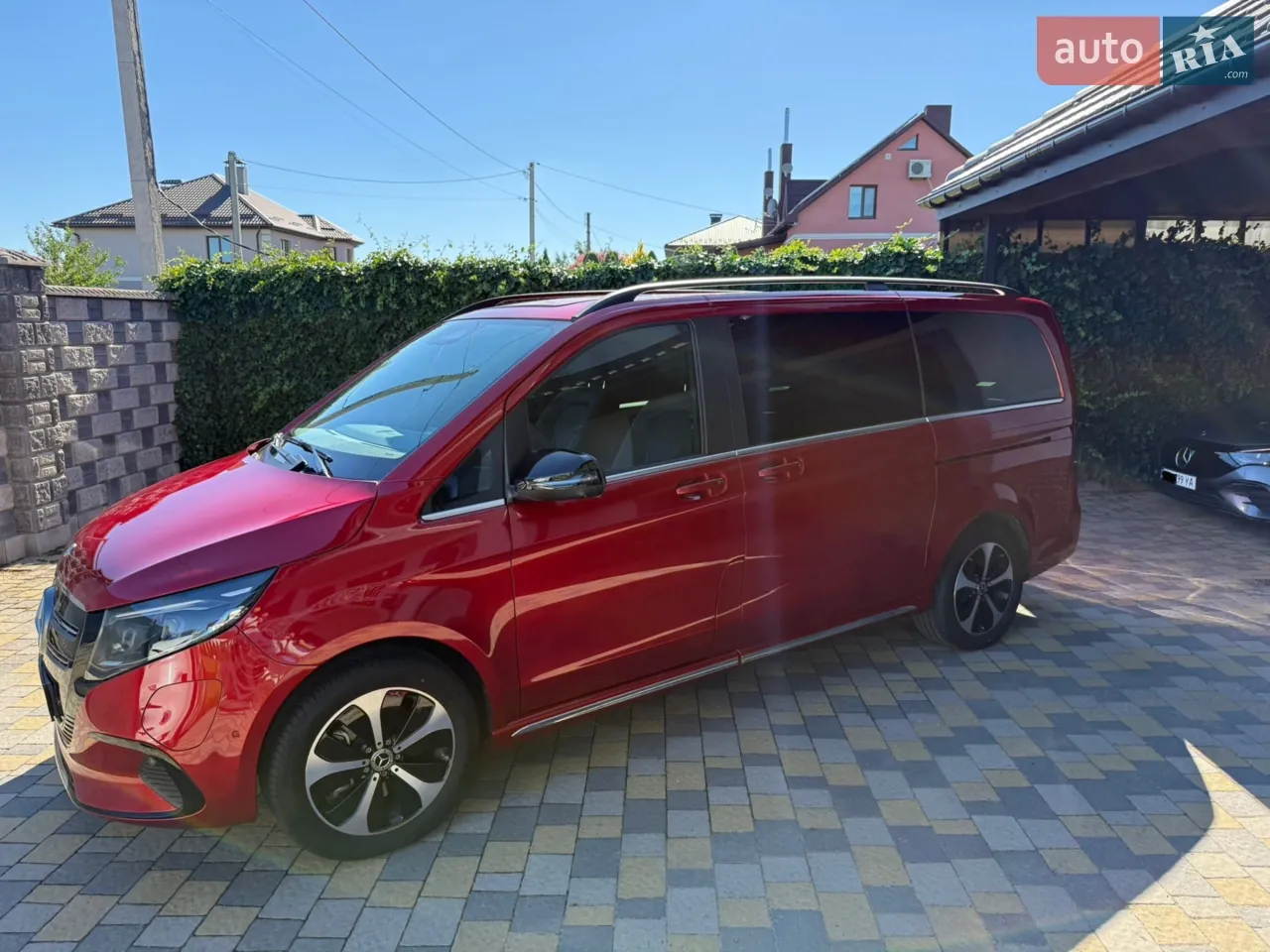 Mercedes-Benz Eqv 2024 photo 5