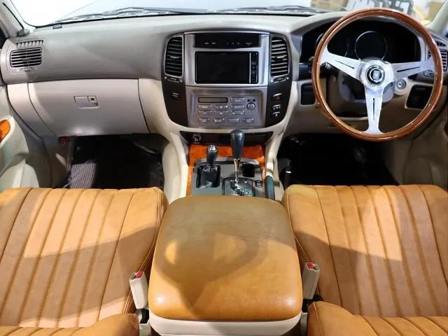 Toyota Land Cruiser 100 2006 photo 4
