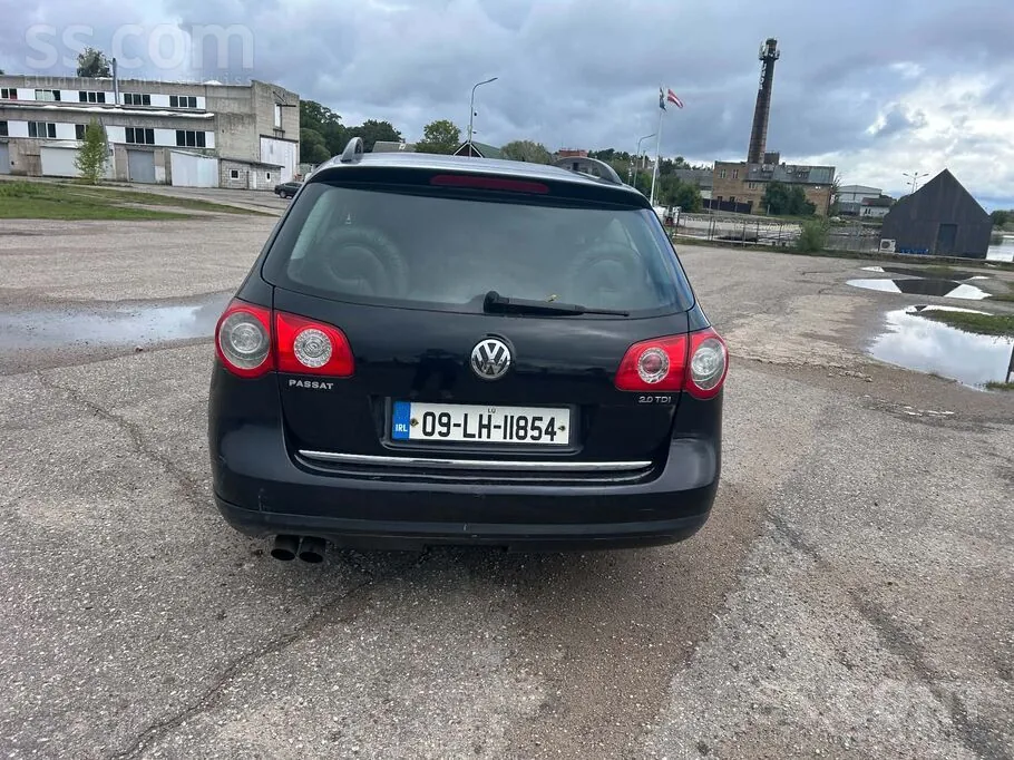 Volkswagen Passat 2009 photo 3