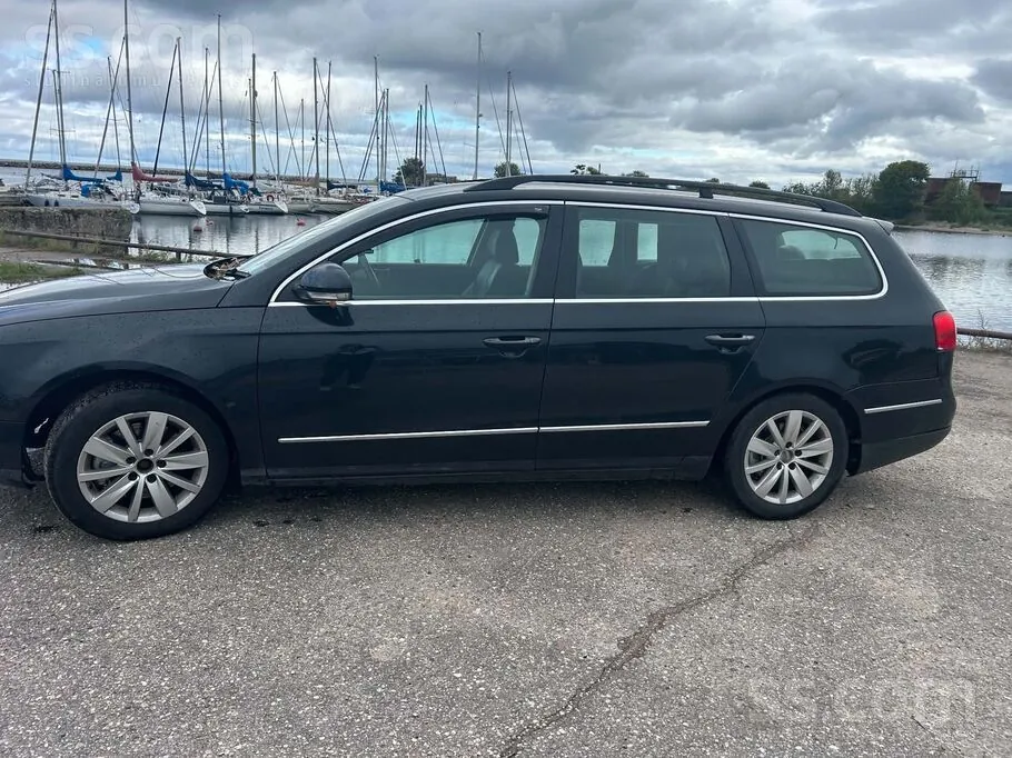 Volkswagen Passat 2009 photo 2
