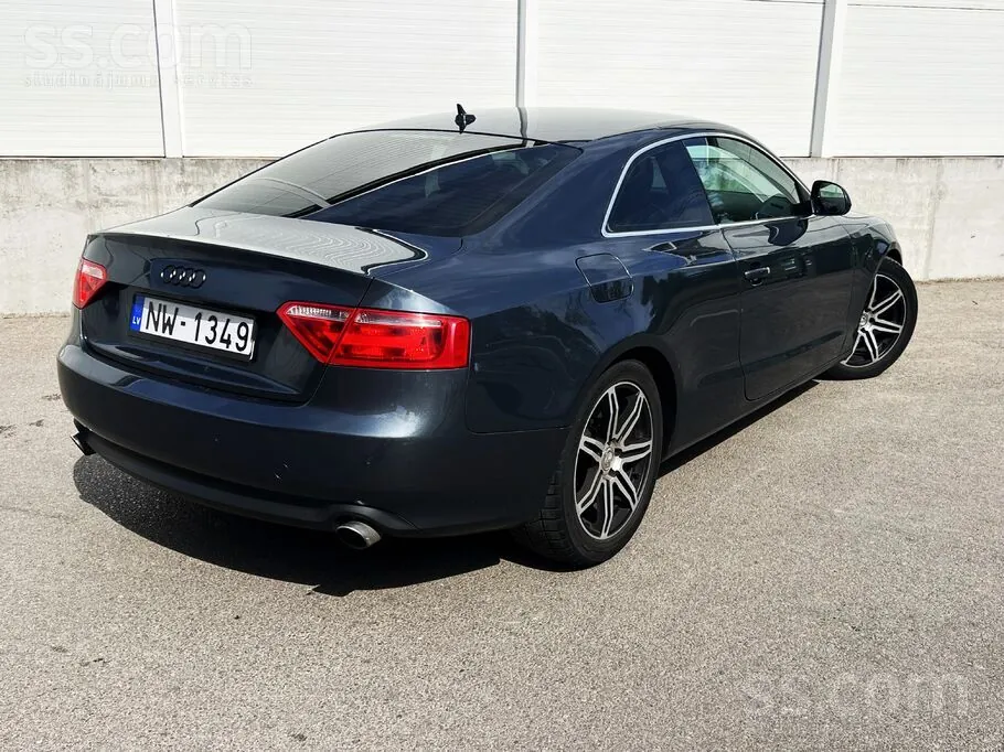 Audi A5 2008 photo 4