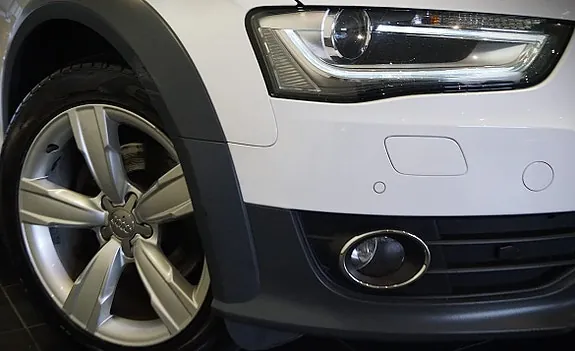 Audi A4 Allroad 2013 photo 2