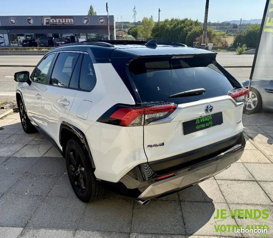 Toyota Rav4 2020 photo 3