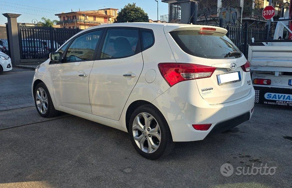 Hyundai Ix20 2012 photo 4