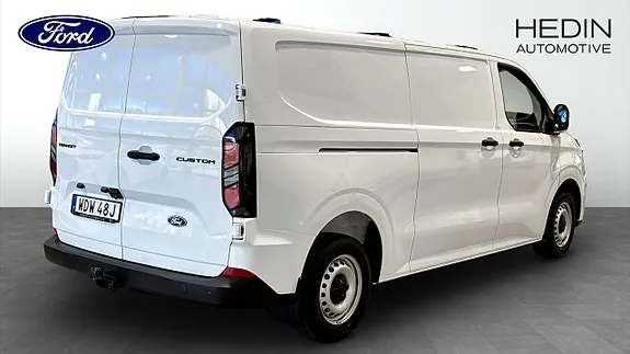 Ford Custom 2027 photo 2