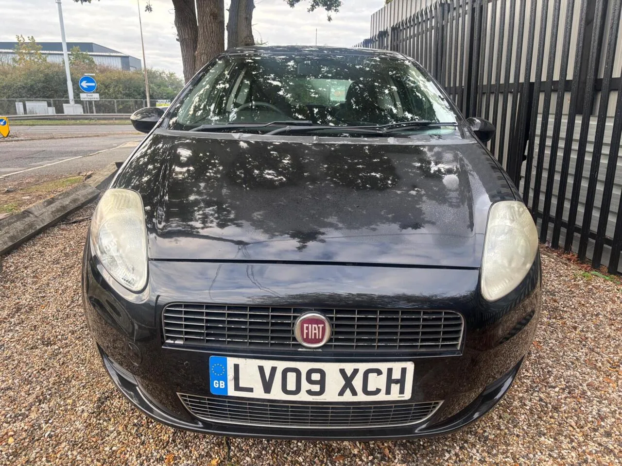 Fiat Grande Punto 2009 photo 5