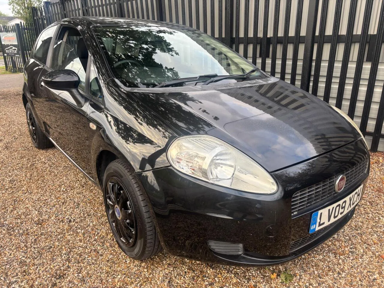 Fiat Grande Punto 2009 photo 4