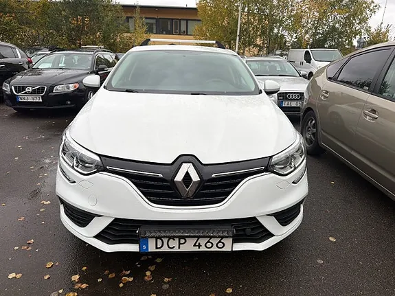 Renault Megane 2020 photo 2