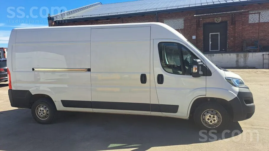 Peugeot Boxer 2022 photo 2