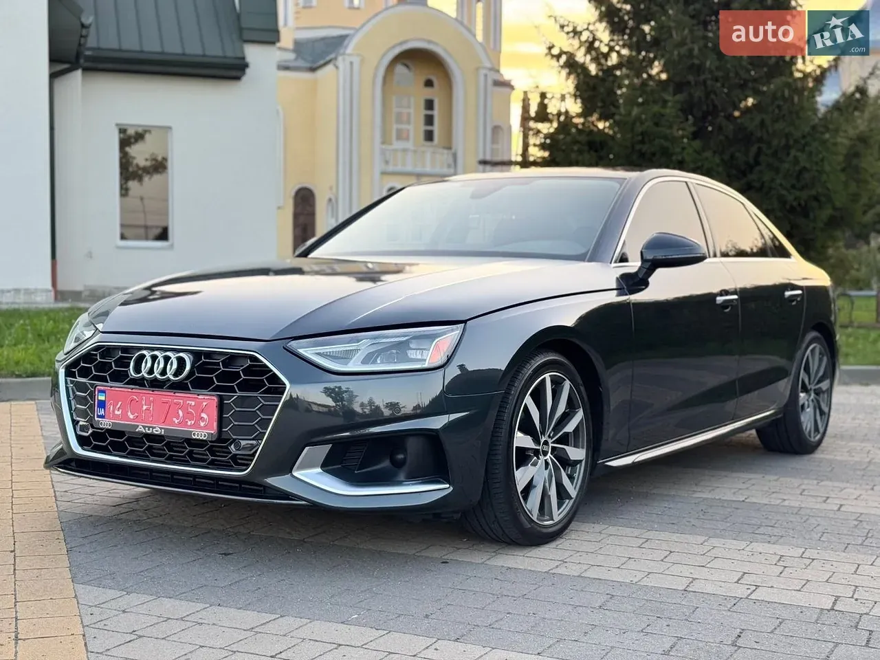 Audi A4 2021 photo 4