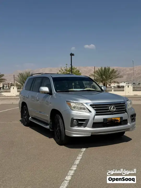 Lexus Lx 570 2011 photo 4