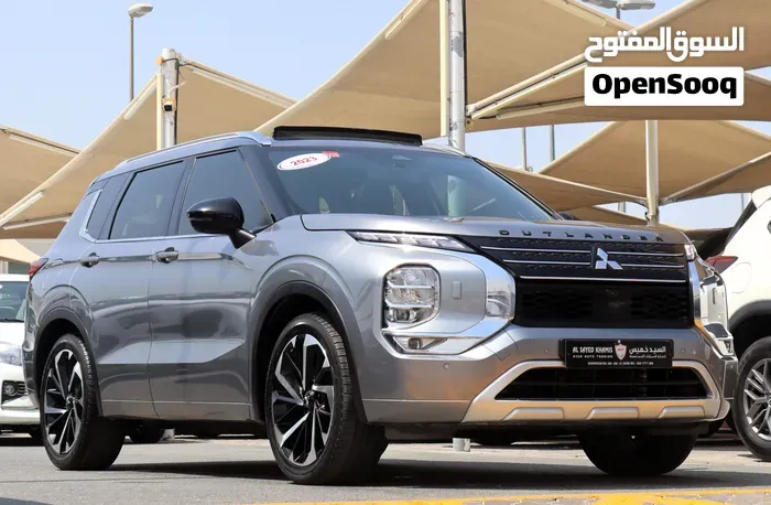 Mitsubishi Outlander 2023 photo 2