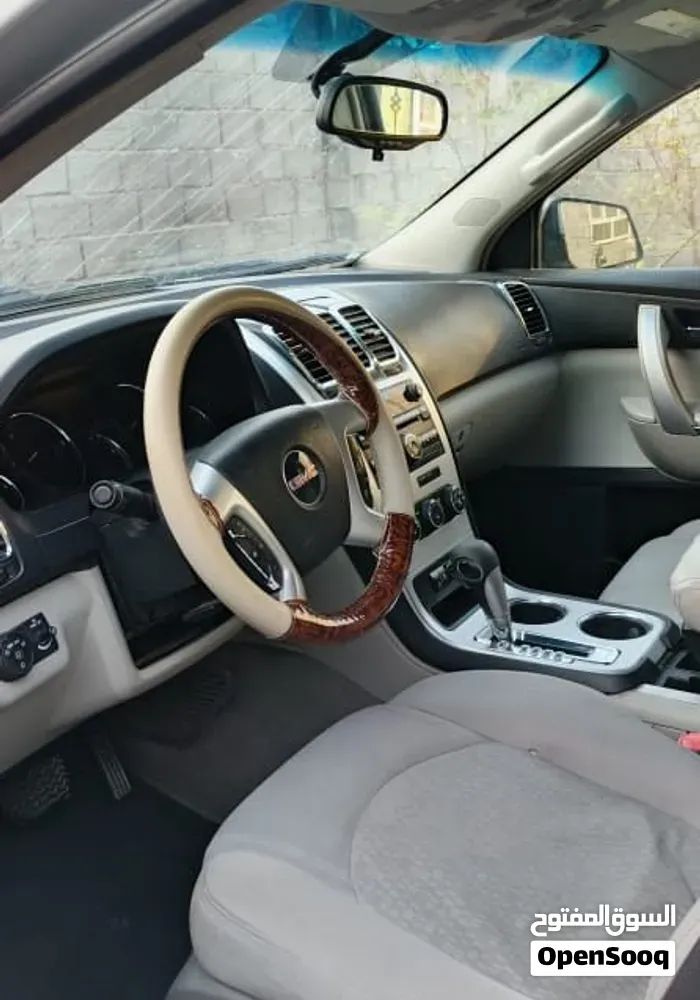 GMC Acadia 2009 photo 4