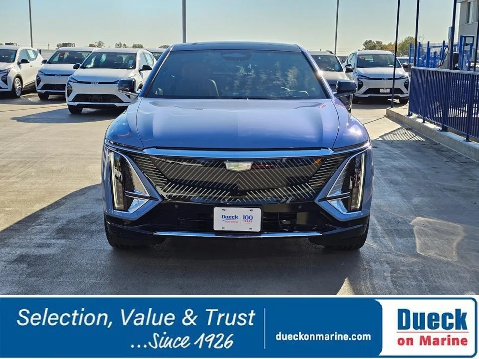 Cadillac Lyriq 2027 photo 3