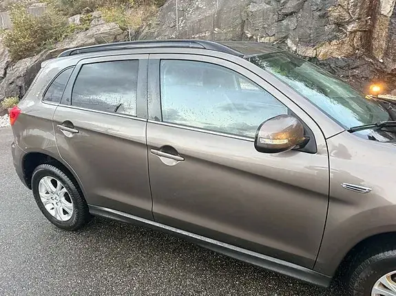 Mitsubishi Asx 2012 photo 3