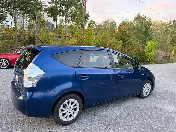 Toyota Prius 2012 photo 4