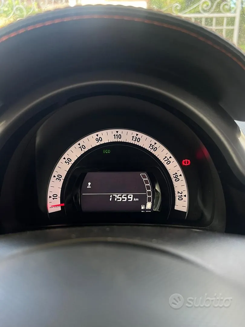 Renault Twingo 2018 photo 2