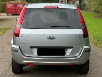 Ford Fusion 2005 photo 4