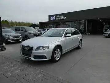 Audi A4 Avant 2010 photo 2