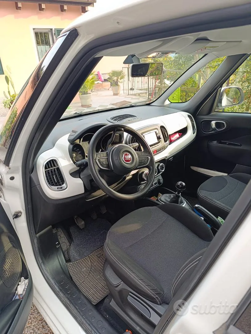Fiat 500L 2018 photo 3