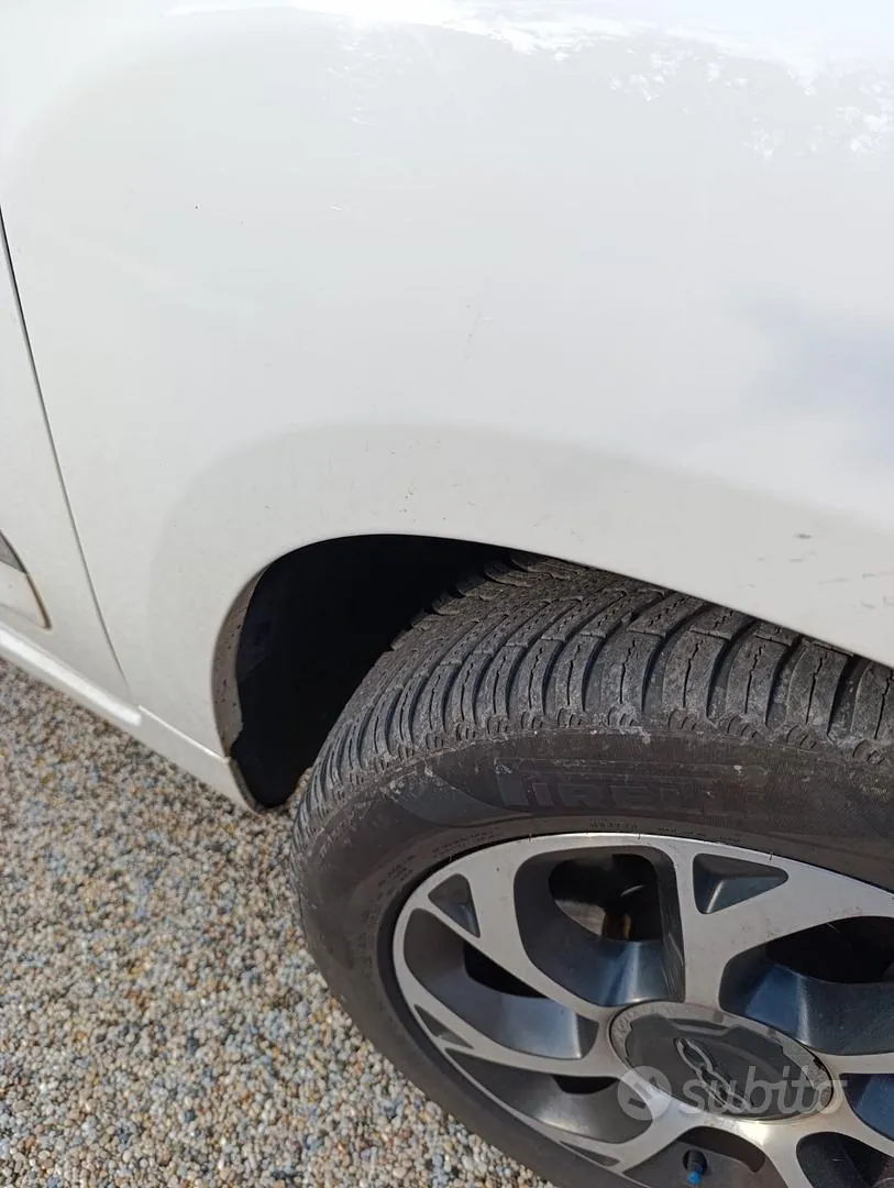 Fiat 500L 2018 photo 2