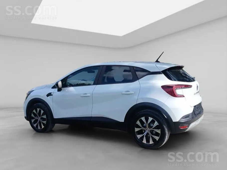 Renault Captur 2022 photo 3