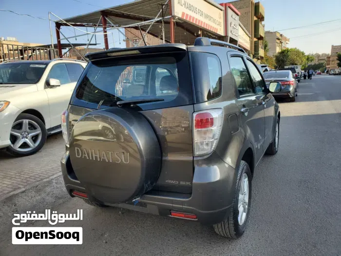 Daihatsu Terios 2013 photo 2