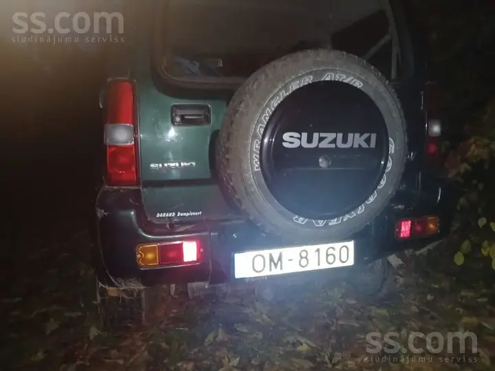 Suzuki Jimny 1999 photo 2
