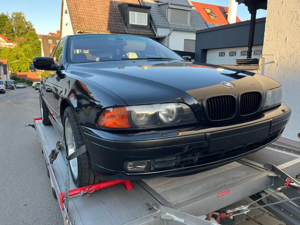 BMW 540I