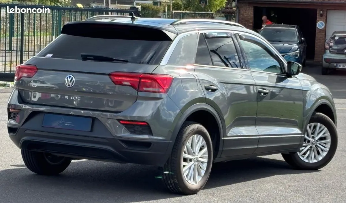 Volkswagen T-Roc 2018 photo 5