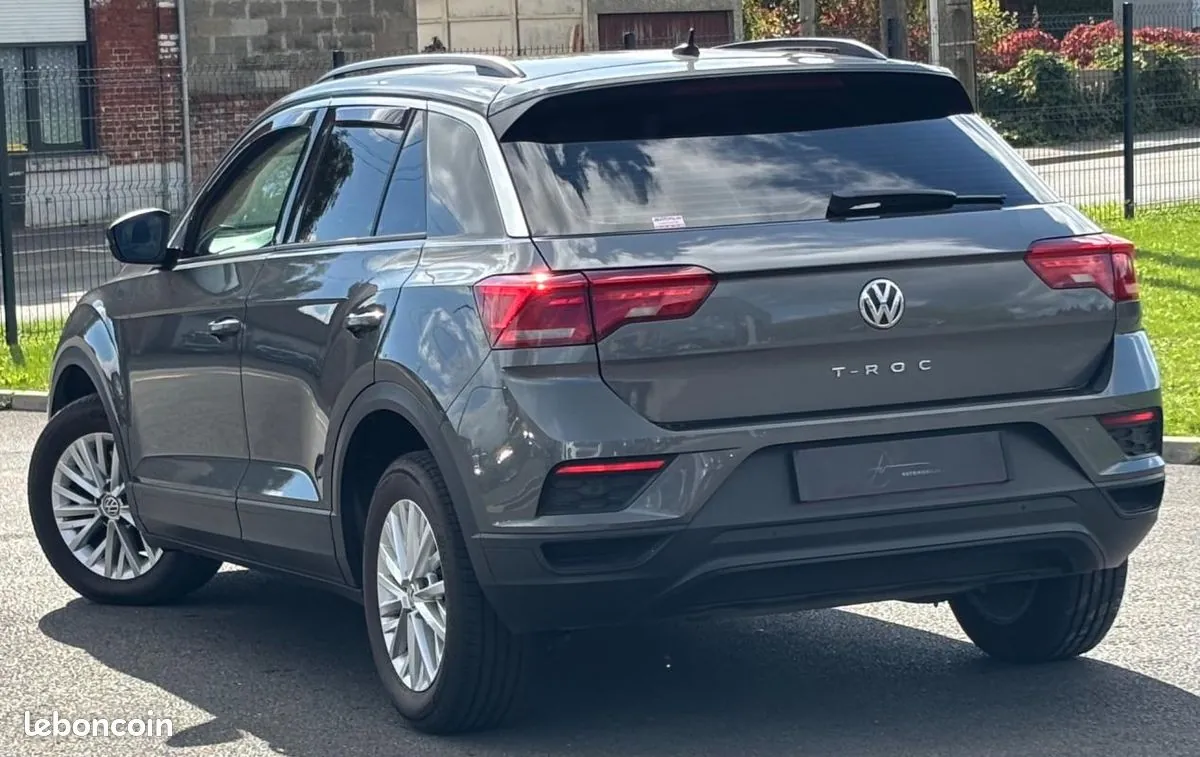 Volkswagen T-Roc 2018 photo 3