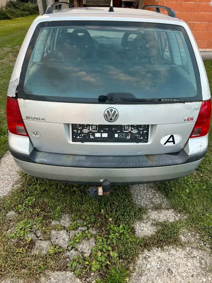 Volkswagen Bora 2002 photo 2