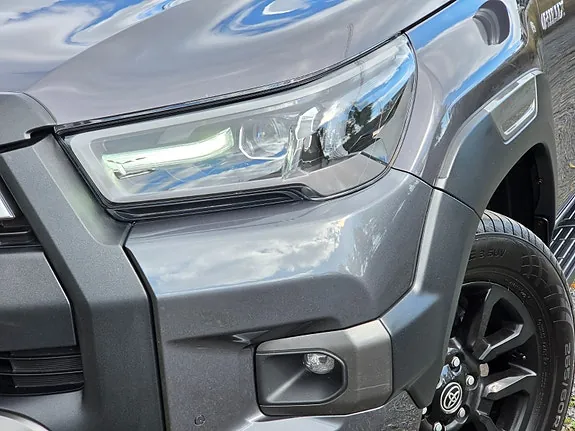 Toyota Hilux 2021 photo 3
