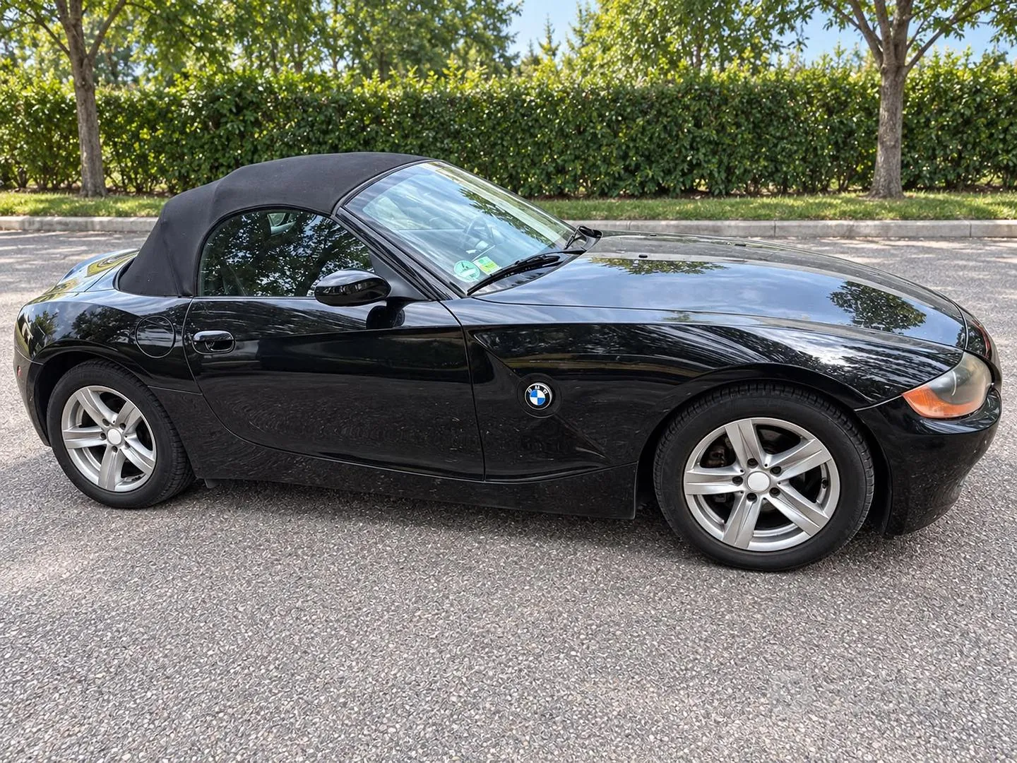 BMW Z4 2005 photo 2