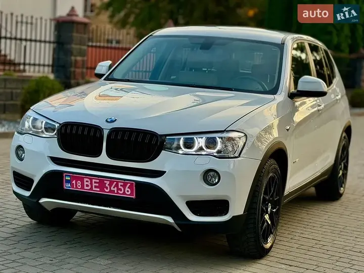 BMW X3 2015 photo 2