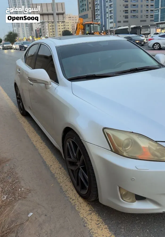 Lexus Is 300 2009 photo 3