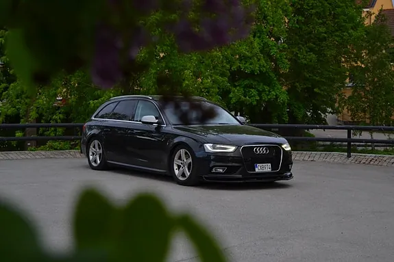 Audi A4 2013 photo 3