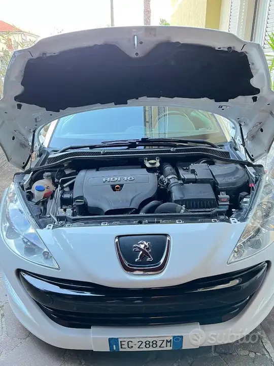 Peugeot Rcz 2011 photo 4
