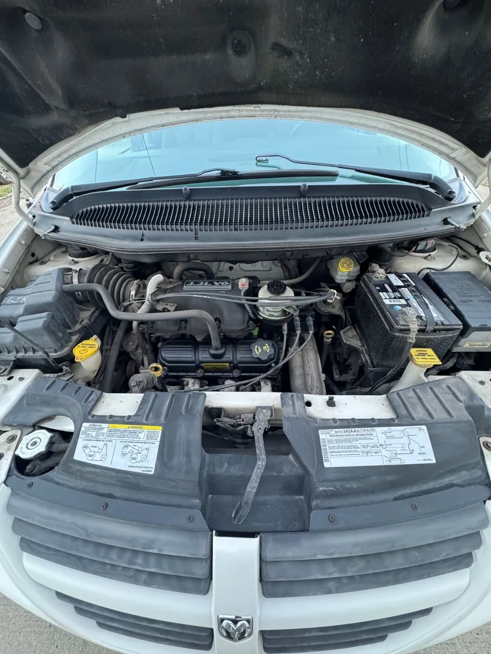 Dodge Caravan 2005 photo 4