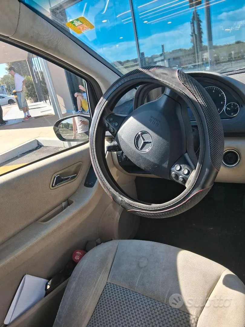 Mercedes-Benz B-Class 2008 photo 3